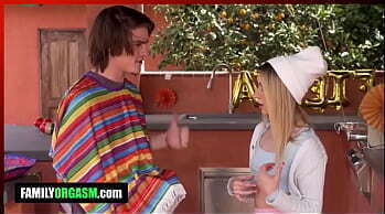 FamilyOrgasm.com Stepsister Hungry Dick