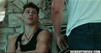 Hot hitchhiker doesn'_t have much choice and gets fucked