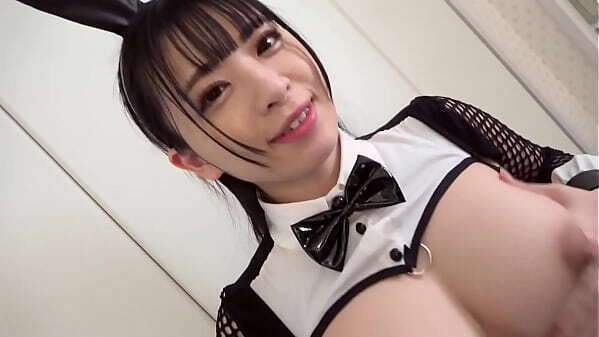 豊潤Gcupモロ出し逆バニーあんな《現役JDレイヤーと生中コスPlay性交》推しレイヤーと個別撮影会！チャイナコスからはみ出るG乳谷間&amp_網タイに勃起不可避！！堪らずお金を渡しホテinエチエチ撮影START！？/『おちんちん大好き』反り勃つおチ●ポにメロメロ...///ジュボフェラ&amp_パイズリに発射秒読み生挿入！敏感キツキツマ●コにガチハードピストン！止められない連続絶頂&rarr_パイ射...！/逆バニーコスに着替え二回戦開催！『だめって言ったのに...』制止を無視して妊娠覚悟の膣内中出し