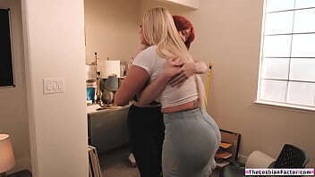 milf licking facesitting petite redhead neighbor