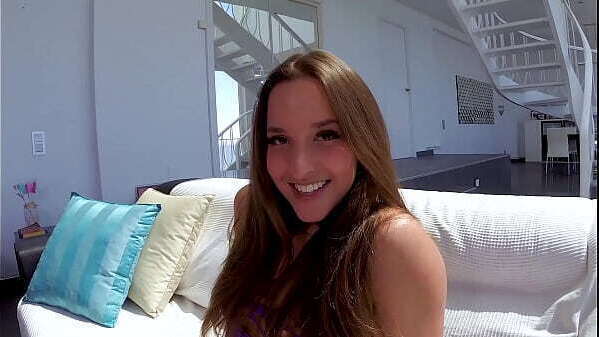 AMIRAH Down Deepthroat Facefuck Swallow