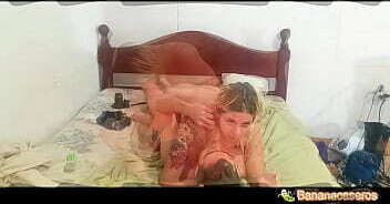 Ninf&oacute_mana sumisa hijastra a&ntilde_os co&ntilde_o apretado caliente