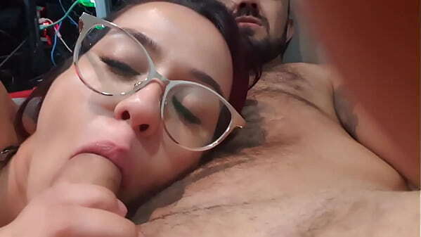 Sweet tooth doesn'_t want share dick with kitten breastfeeds everything willingly