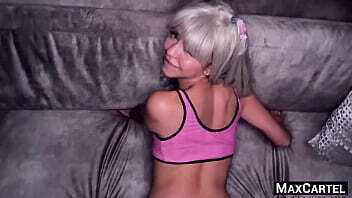 tiny year with braces calls over some dick