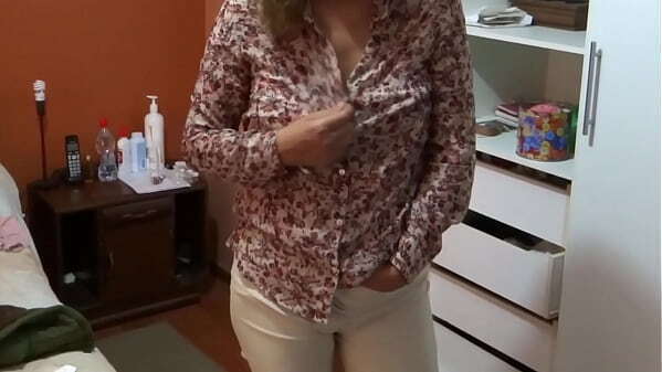 home excited start showing playing front maid'_s husband, need fuck