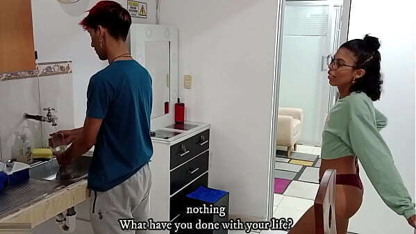 pareja hermanastros cachondos follan mientras tienen casa sola parte