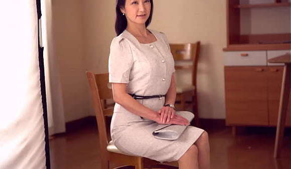 初撮り人妻ドキュメント　青井和海　＜ダイジェスト付＞