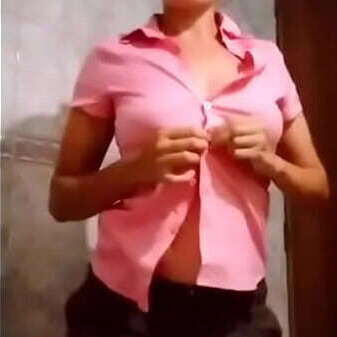 gusta hacer stripper antes ducharme, gusta culo?