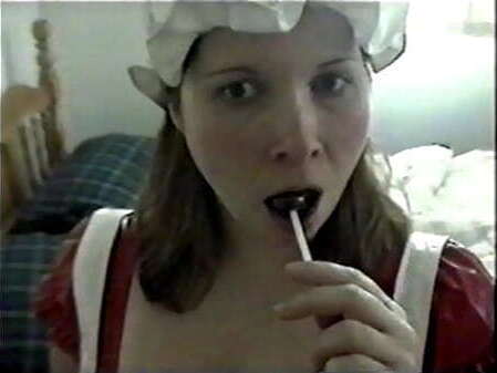 Sexy Lynnette Lyons loves