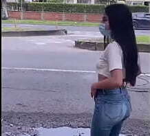 Ligando flaca linda calle, termino clav&aacute_ndole polla Alexa Joes