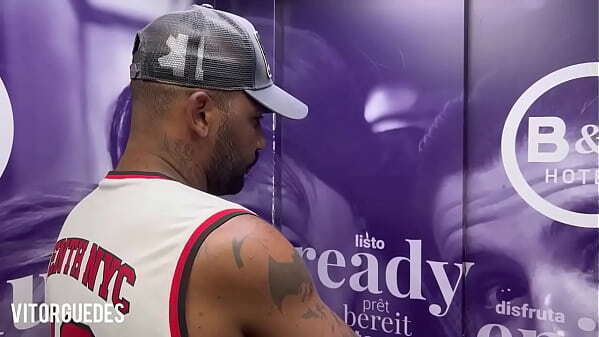 Fudendo espanho pele Juninho Oficial