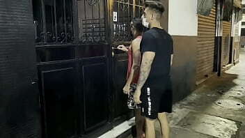 O cliente contratou dois garotos de programa para fuder e ele assistir e o fetiche dele era filmar os atores fudendo, com Kadu Ventr&iacute_, Guto Abravanel e participa&ccedil_&atilde_o especial de Willfbravo v&iacute_deo completo no meu Red e no meu Sit