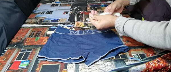 DOSES PORRA CAMISINHA ESTOCADAS DURANTE M&Ecirc_S CONGELADOR MATAR SEDE LEITE TOMOU PUTA???