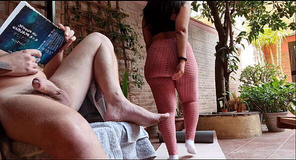 pull front Indian stepsister while does butt exercises. does fitness yoga pants natural tits.