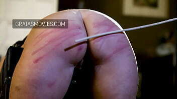 Cane Fits on Slave Girl'_s Bottom