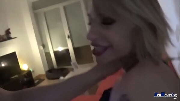 Milf espa&ntilde_ola grandes tetas follando casa nuestro amigo victor bloom