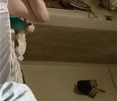 18yo $tep Accidentally Showed Pussy (Voyeur)