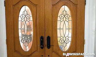 Teen gives neighbor blowjob earn cash