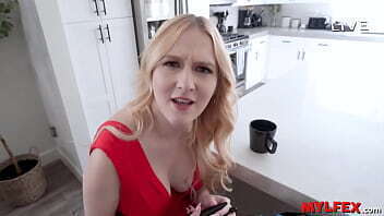 Mylfex Gives Button Present Best Step-Mom