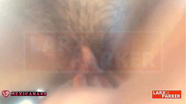 Kassandra desde ba&ntilde_o para casting Virtual masturba hasta venirse