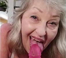 1193 POV Pegging Fantasy- Mature DawnSkye1962 in a POV custom request. Sucking and pegging and handjob for you, Phil