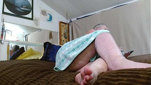 Mature Beauty DawnSkye1962 just shower needs smoke. quiet ignoring