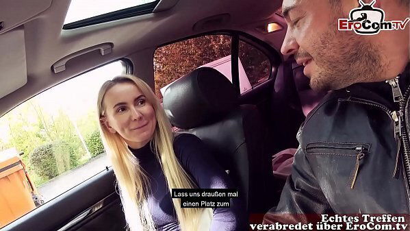 BERLIN NUTTE Abgeschleppt Stra&szlig_e beim EroCom Date Outdoor