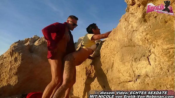 Einsame Hausfrau Touristin outdoor abgeschleppt gefickt