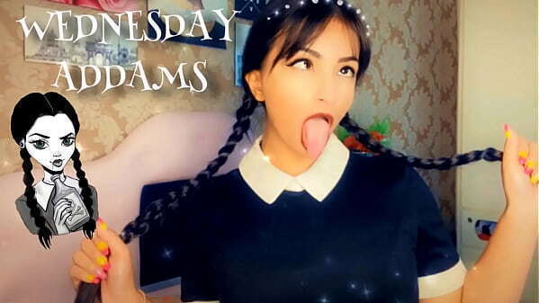 Wandinha Addams Fazendo Ahegao garganta Profunda Exxxtra Sloppy Ahegao Deepthroat Wednesday Addams COSPLAY