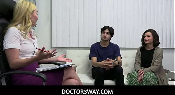 Doctor3Way Getting Comfy With Stepbro Aaliyah Love