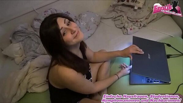 Bruder erwischt Schwester erpresst