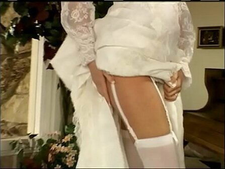 Braut wird Gast gefickt- Bride fucked stranger