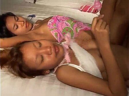 Saori &amp_ Saya Thai teens lick ice-cream