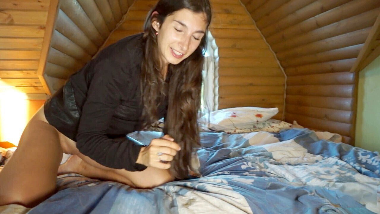 Lisichka Mila guzzles from extreme action!