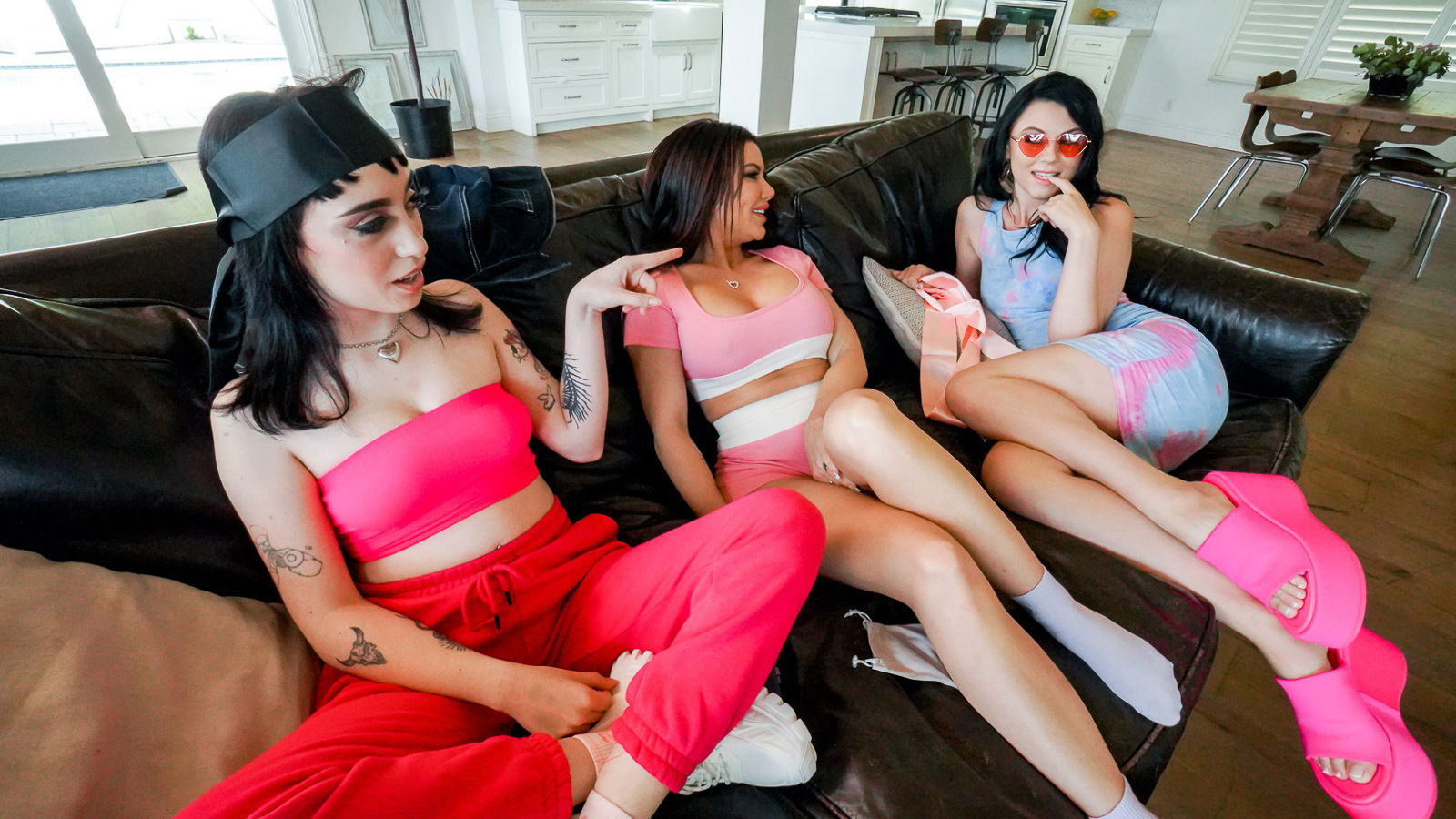 Frisky brunettes Savanah Storm, Ruby Moon Starr playing lesbian games