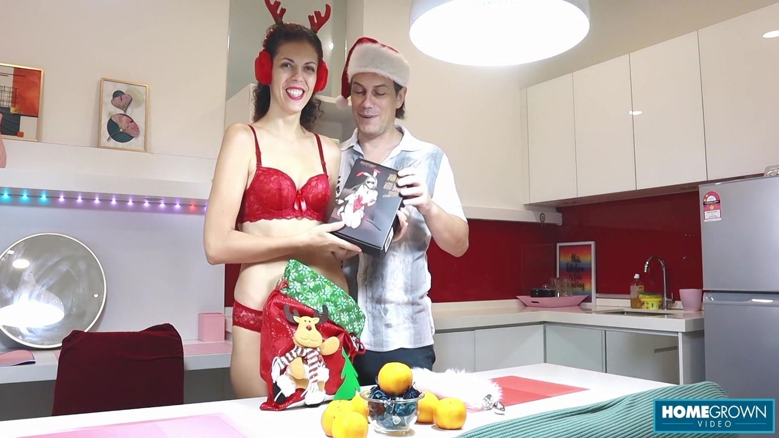 Julia Vearth And Alex V Earth - Hot Couple And Sexy Holiday Treats