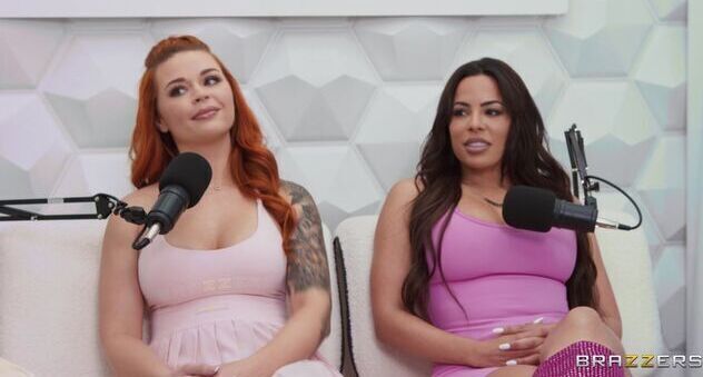  Luna Star and Sinatra Monroe are enjoying dick-riding so much 