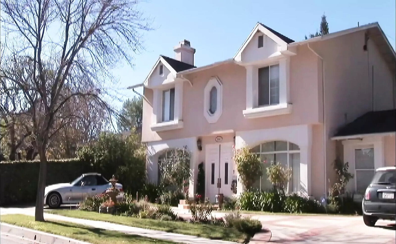 Payton Leigh Rhyse Richards Pounded Young