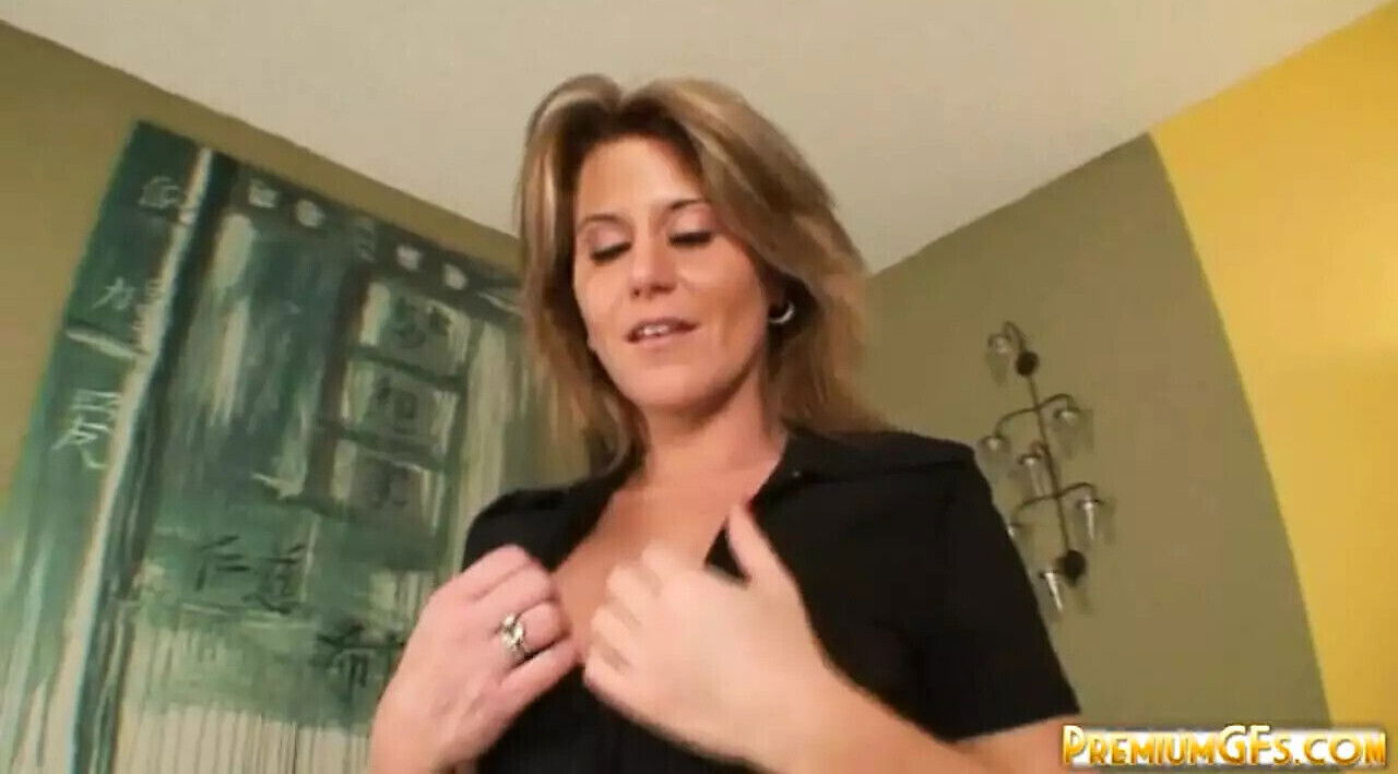 riding MILF jerks dick