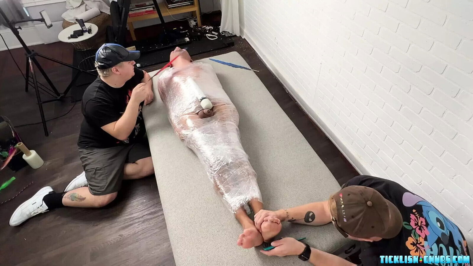 Matt Ryder Stimulate Tickles Mummified Saki