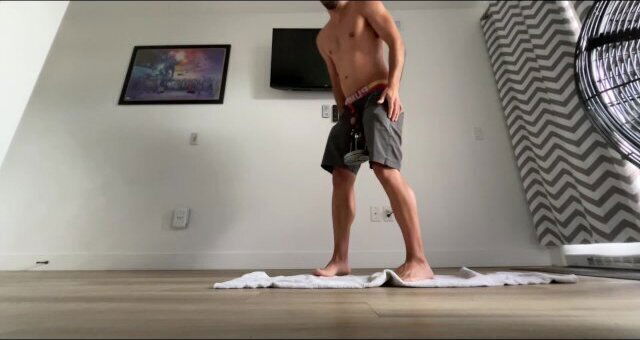 Piss, ball stretching (7,5