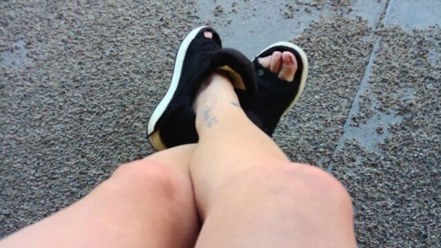 Sneakers Summer Makeover