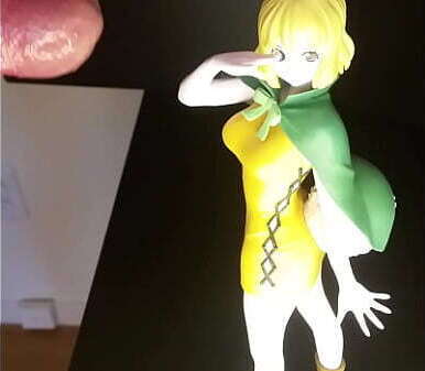 Carrot (One Piece) figure slow-motion
