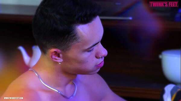 play with wrecks ass, then enjoy feet dick