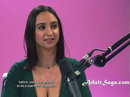 Most Gorgeous Natural Petite Frame Hailey Rose