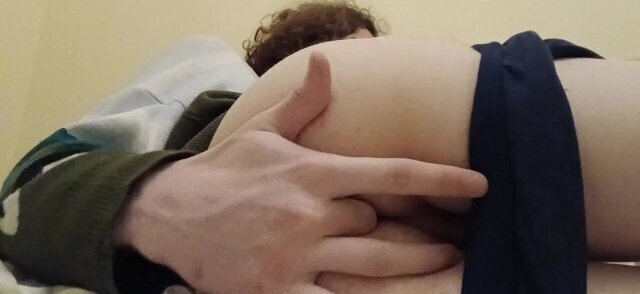 Trans-girl Stesha masturbates clitoris