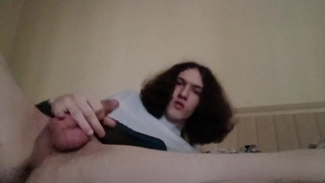 trans-girl Stesha masturbates cums