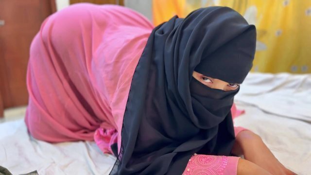 Alone year Teen Hijab Niqab Girl Have Booty Pussy Want Fuck
