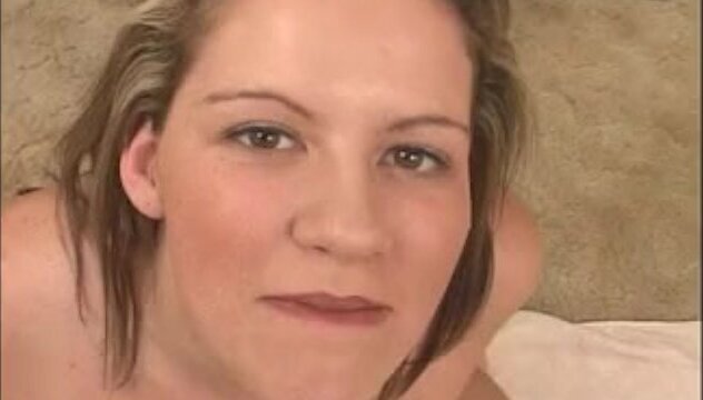 Tattooed teen fists tight pussy while sucking style