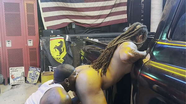 HORNY MECHANICS FUCKING